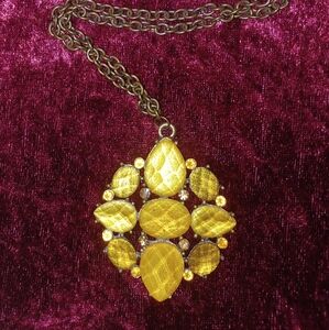 Vintage Gold Pendant Necklace